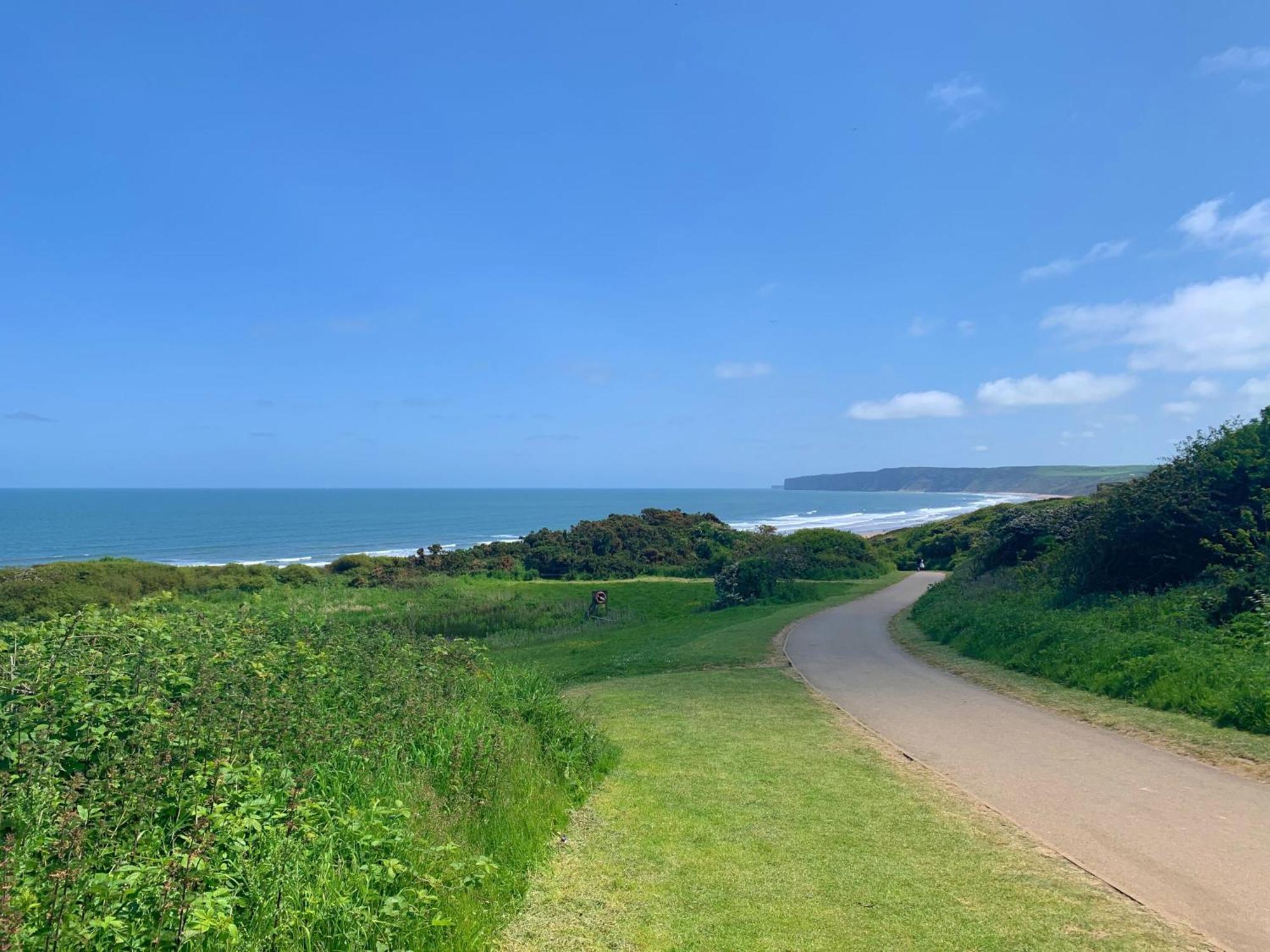 Caramel Cottage At The Bay Filey, Sleeps 6, 2 Dogs Welcome For Free Too Exteriör bild